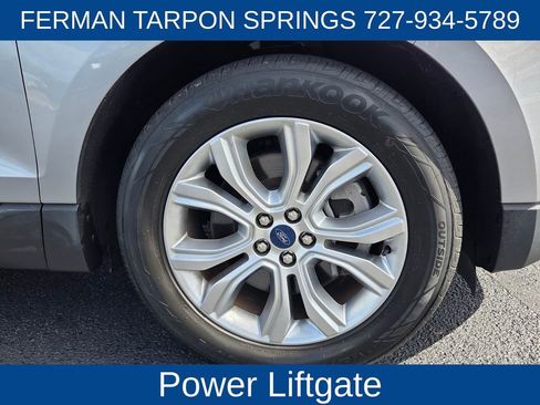 Used 2021 Ford Edge Titanium FWD image 13