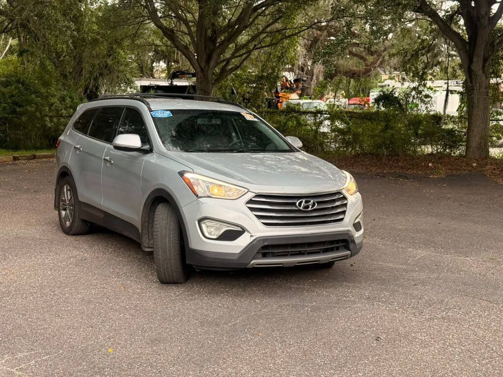 Used 2014 Hyundai Santa Fe GLS w/ Premium Package 05 FWD image 3
