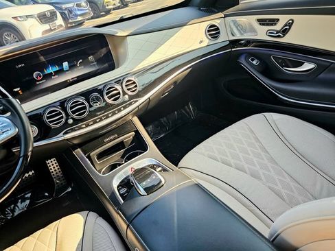 Certified 2020 Mercedes-Benz S 560 4MATIC Sedan image 35
