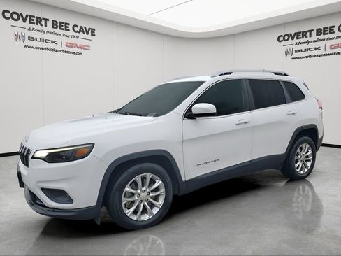 Used 2019 Jeep Cherokee Latitude w/ Popular Appearance Group image 3