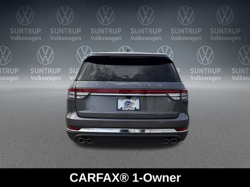 Used 2023 Lincoln Aviator Reserve AWD/4WD image 4