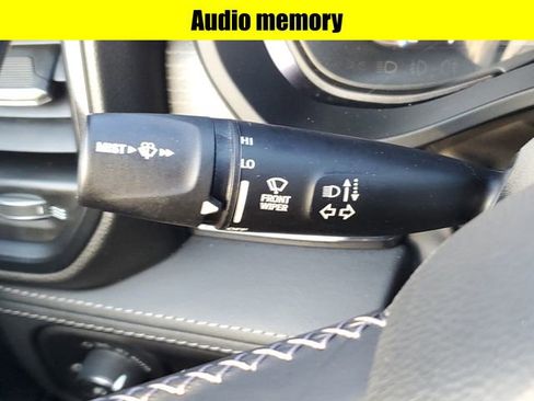 Certified 2023 RAM 1500 Limited image 13