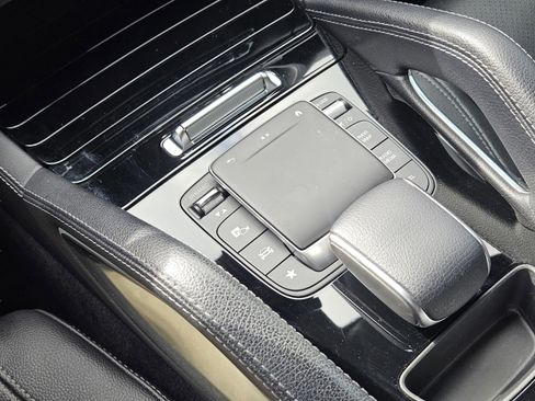 Certified 2021 Mercedes-Benz GLE 350 image 18
