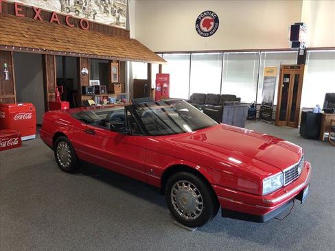 Used 1990 Cadillac Allante FWD image 5