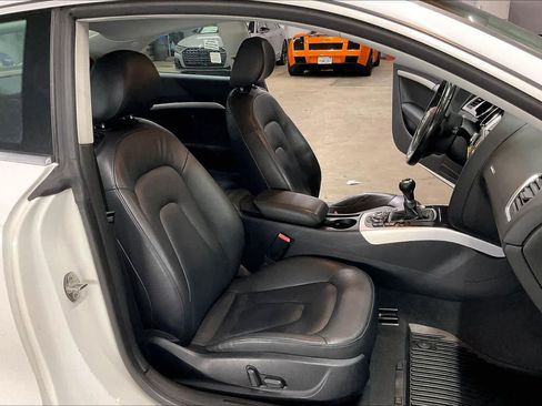 Used 2011 Audi A5 2.0T Premium Plus image 10