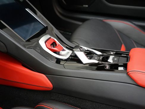 Used 2023 Lamborghini Huracan EVO image 20