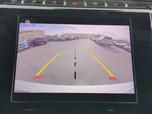 Used 2024 Jeep Grand Cherokee Altitude image 23