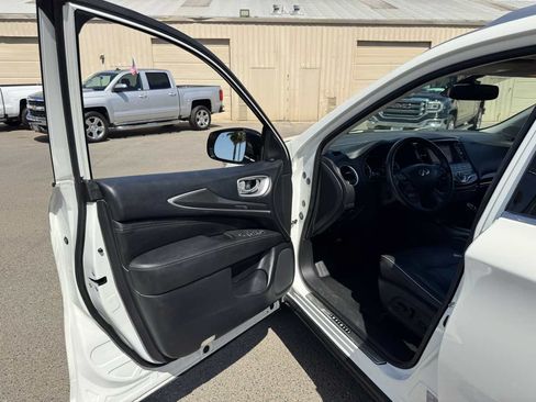 Used 2019 INFINITI QX60 Luxe w/ Essential Package AWD/4WD image 25