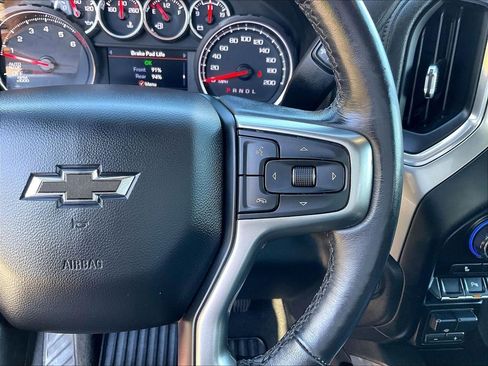 Used 2021 Chevrolet Silverado 1500 LT Trail Boss w/ Convenience Package II AWD/4WD image 23