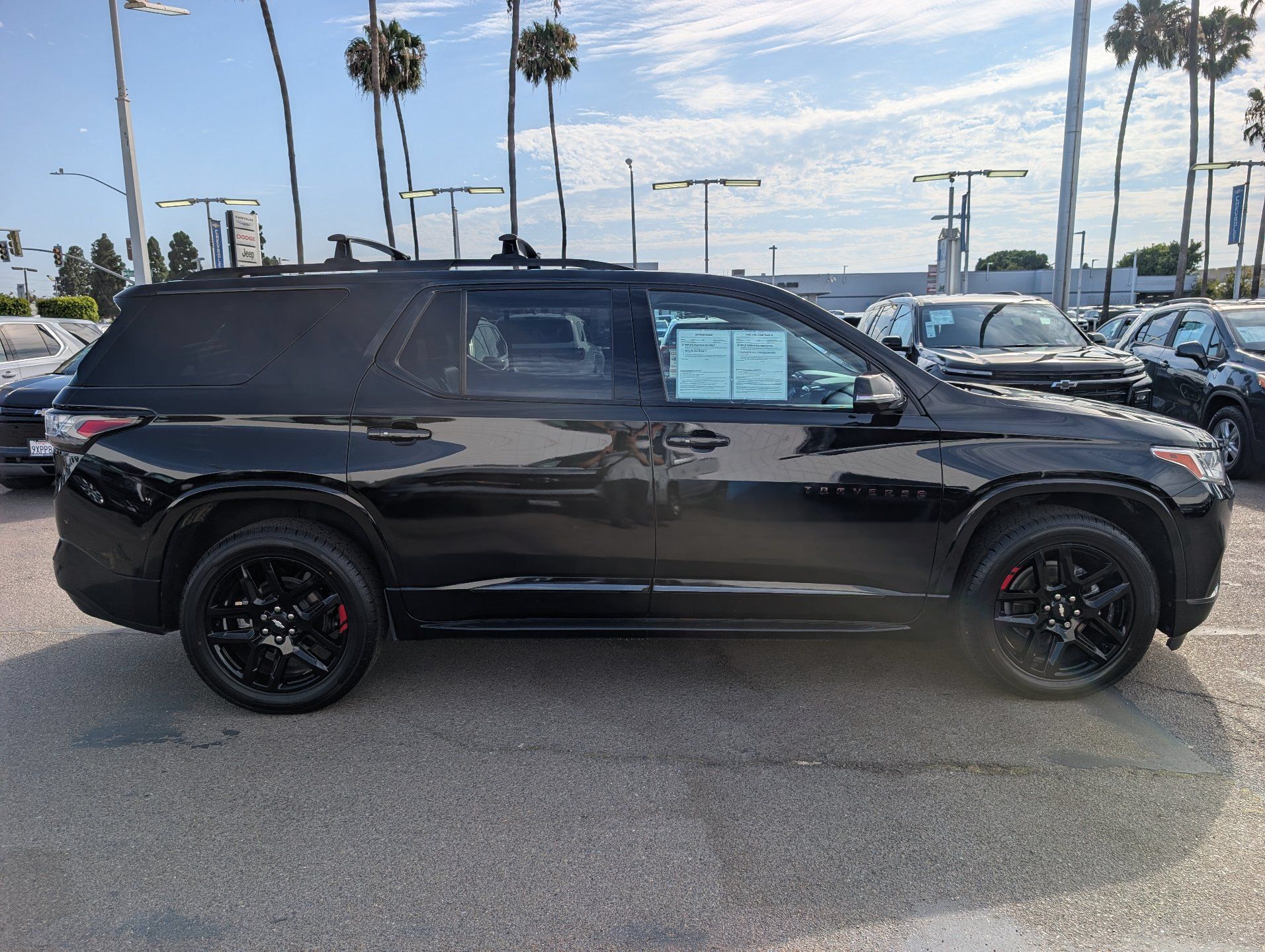 Certified 2021 Chevrolet Traverse Premier w/ Redline Edition FWD image 7