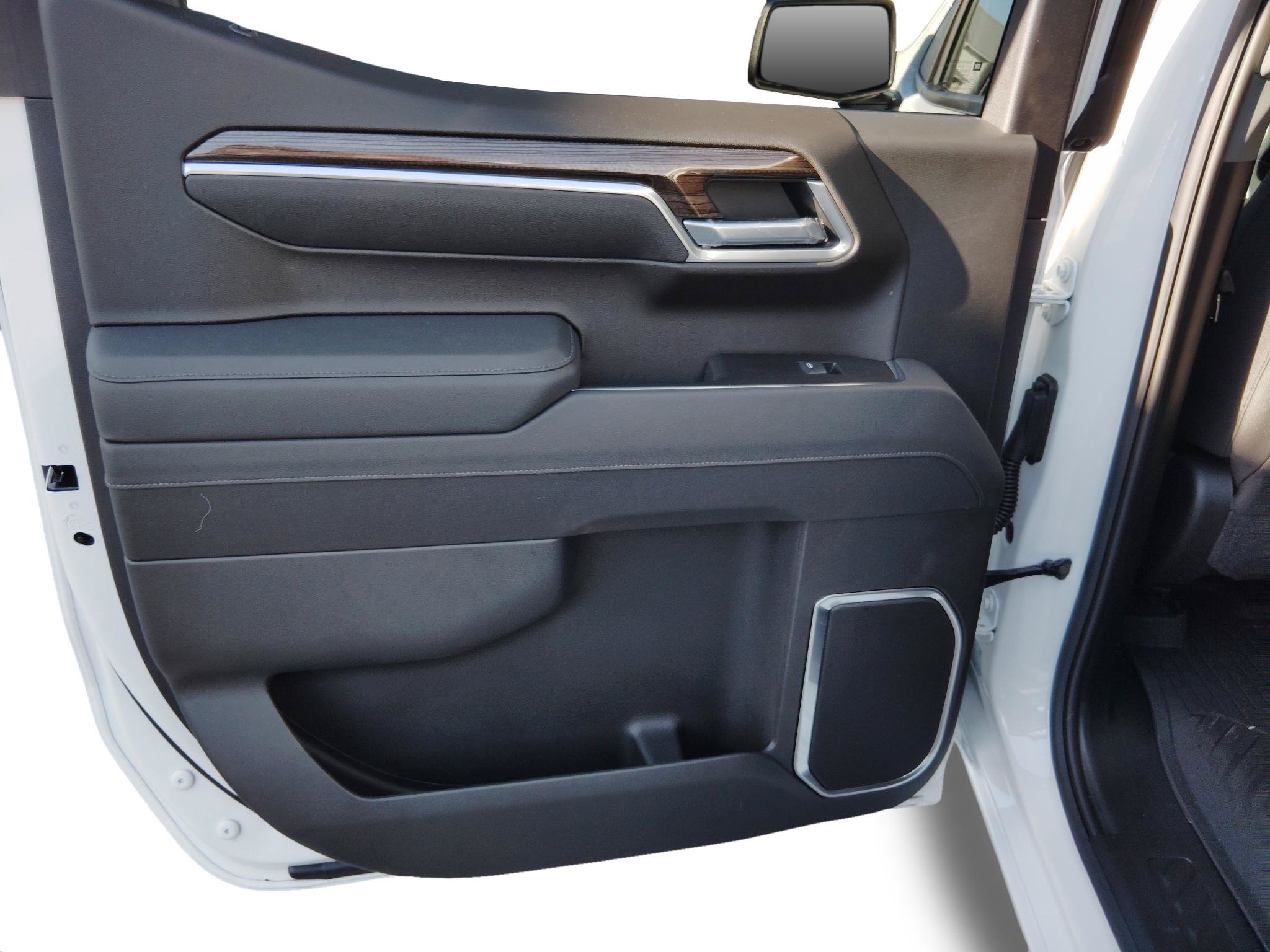 New 2026 Chevrolet Silverado 1500 RST AWD/4WD image 25