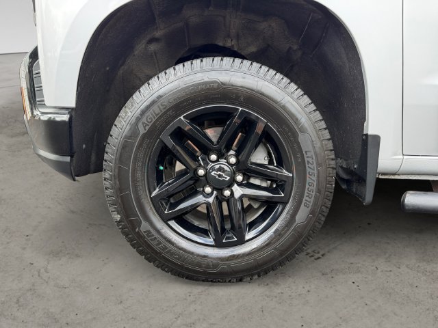 Used 2020 Chevrolet Silverado 1500 LT Trail Boss AWD/4WD image 9