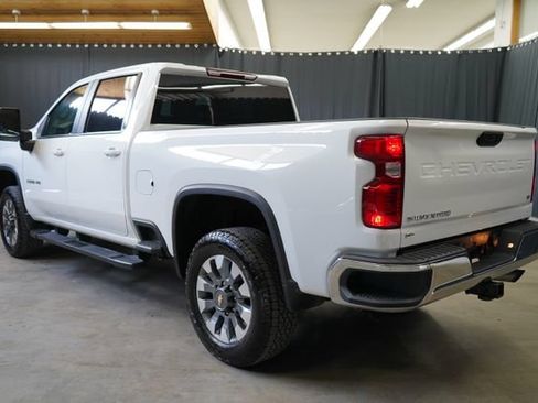 Used 2024 Chevrolet Silverado 3500 LT w/ Convenience Package AWD/4WD image 5