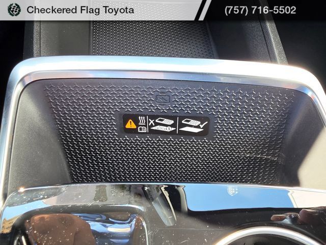 Used 2025 Chevrolet Equinox LT w/ Convenience Package II FWD image 25