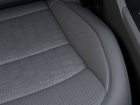 New 2026 Kia Niro FWD image 24