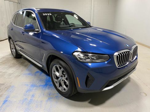 Used 2023 BMW X3 xDrive30i w/ Premium Package image 4
