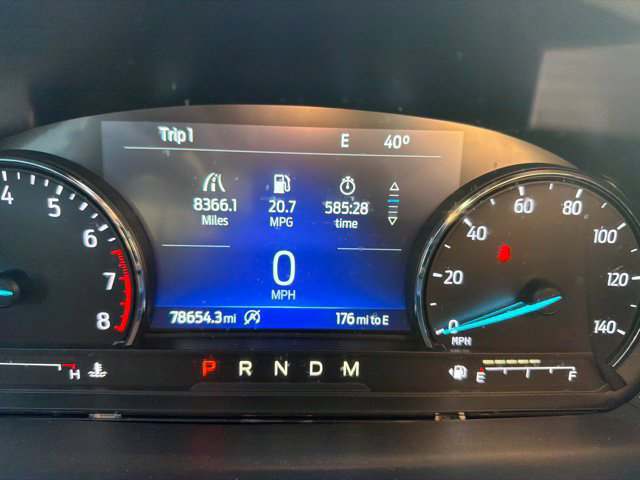 Used 2020 Ford Explorer XLT w/ Equipment Group 202A AWD/4WD image 10