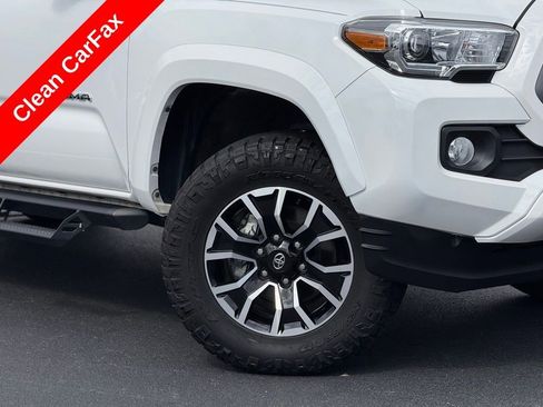 Used 2023 Toyota Tacoma TRD Sport image 6