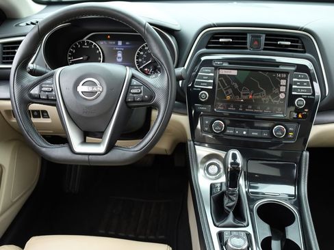 Used 2023 Nissan Maxima Platinum w/ Sport Mat Group image 13