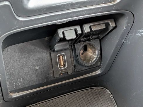 Used 2017 Honda CR-V LX image 22