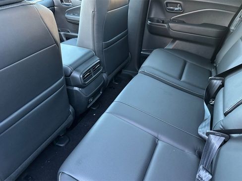 New 2025 Honda Ridgeline RTL image 12