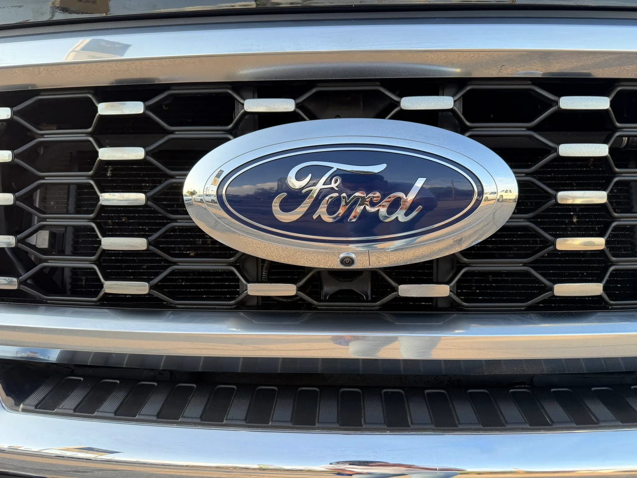 Used 2023 Ford F350 Lariat w/ Lariat Ultimate Package AWD/4WD image 44