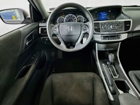 Used 2013 Honda Accord LX image 20