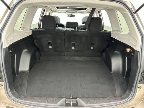 Used 2015 Subaru Forester 2.5i Premium AWD/4WD image 23
