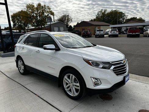 Used 2021 Chevrolet Equinox Premier image 6