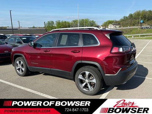 Used 2019 Jeep Cherokee Limited AWD/4WD image 3