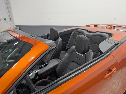 Used 2022 Chevrolet Camaro ZL1 image 13