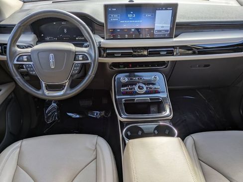 Certified 2022 Lincoln Nautilus Reserve FWD image 15