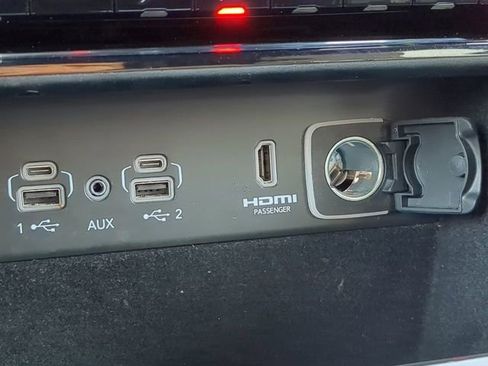 Certified 2023 Jeep Grand Cherokee L Overland AWD/4WD image 29