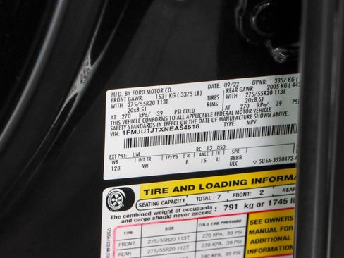 Used 2022 Ford Expedition XLT image 36