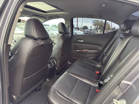 Used 2017 Acura TLX w/ Technology Package FWD image 11