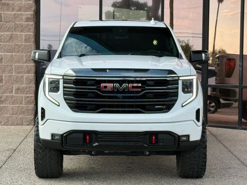 Used 2023 GMC Sierra 1500 AT4 w/ AT4 Premium Package AWD/4WD image 19