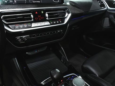 Used 2022 BMW X4 M AWD/4WD image 45