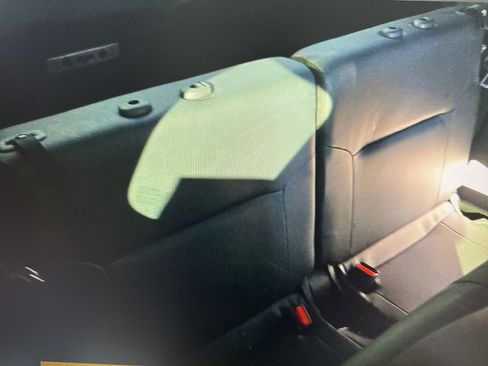 Used 2024 Mitsubishi Outlander SEL image 17