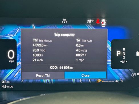 Certified 2023 Volvo XC60 B5 Plus w/ Climate Package FWD image 32