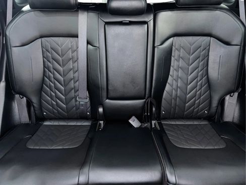 Used 2025 Kia Sportage X-Line w/ Premium Package image 20