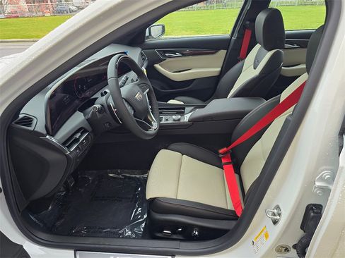 New 2026 Cadillac CT5 V w/ Technology Package image 20