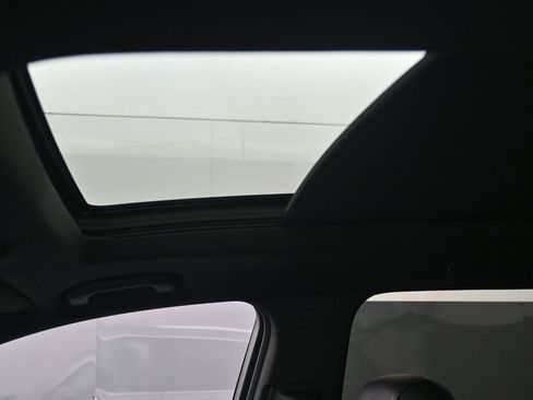 Used 2023 Cadillac XT6 Premium Luxury image 21