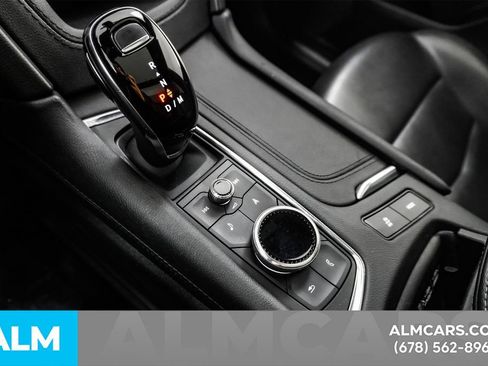 Used 2024 Cadillac XT5 Premium Luxury image 41