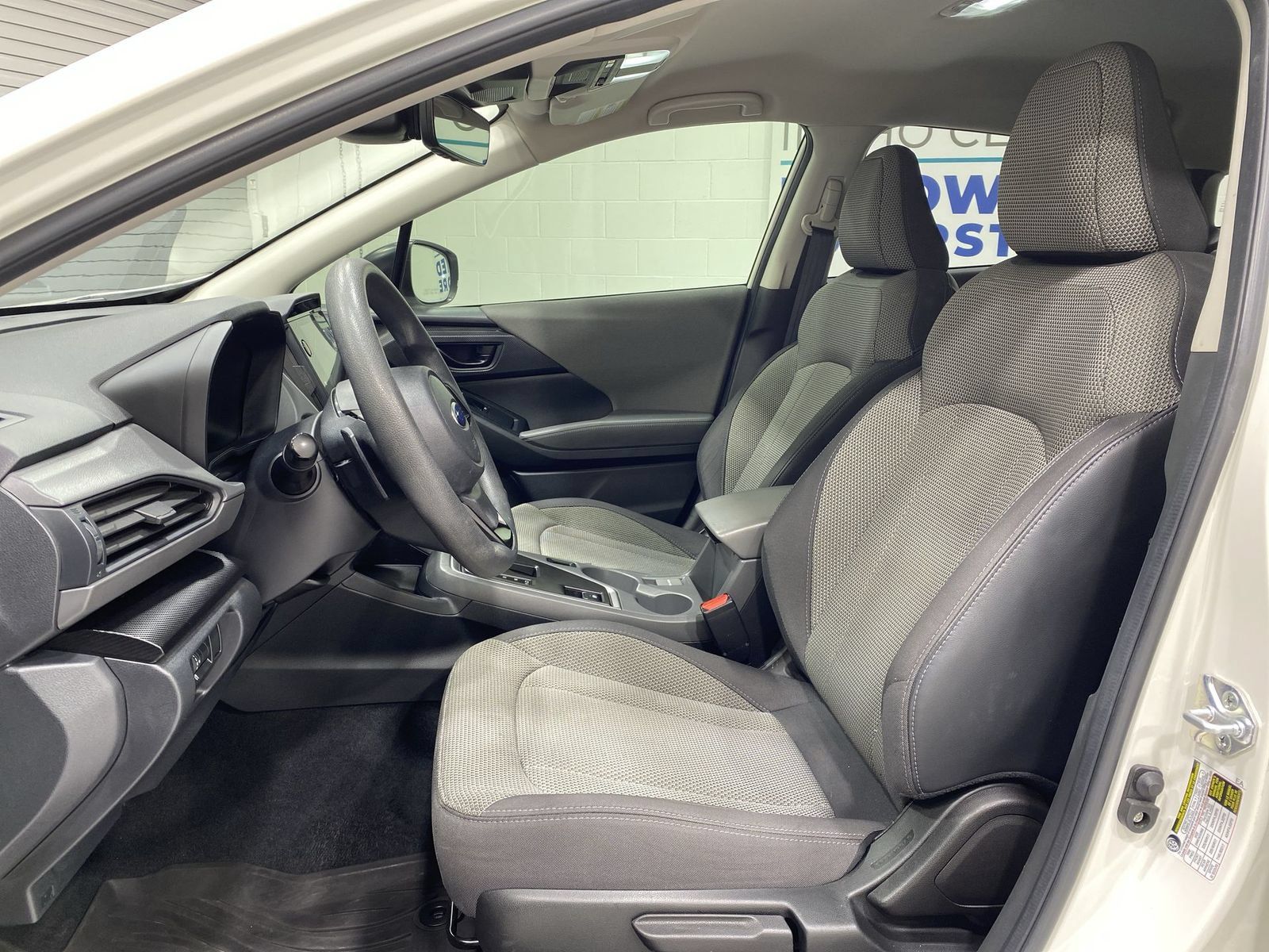 Used 2024 Subaru Crosstrek 2.0i Premium w/ Popular Package #3 AWD/4WD image 11