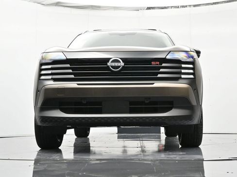 New 2026 Nissan Kicks SR FWD image 37