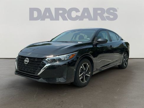 Used 2024 Nissan Sentra SV FWD image 3