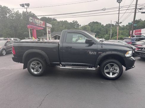 Used 2014 RAM 1500 Express AWD/4WD image 4