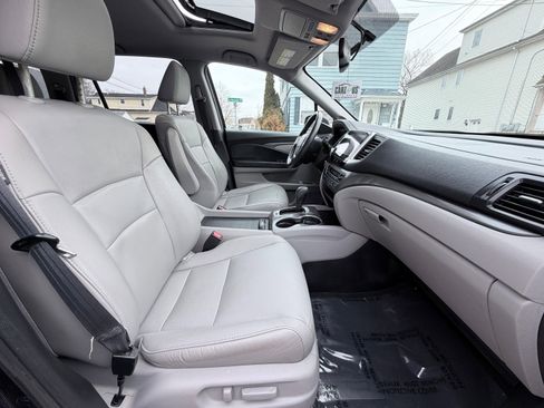 Used 2017 Honda Pilot EX-L image 33