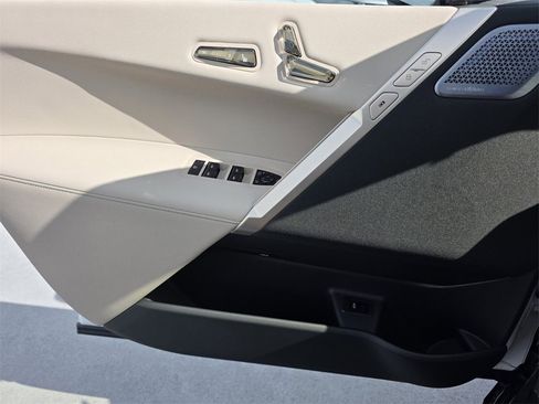 New 2026 BMW iX xDrive60 w/ Executive Package image 16