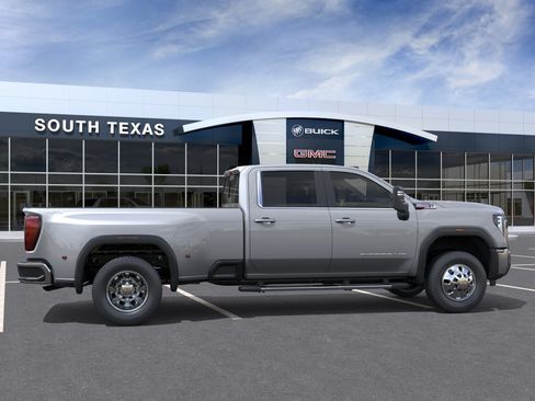 New 2026 GMC Sierra 3500 SLE w/ Preferred Package AWD/4WD image 5